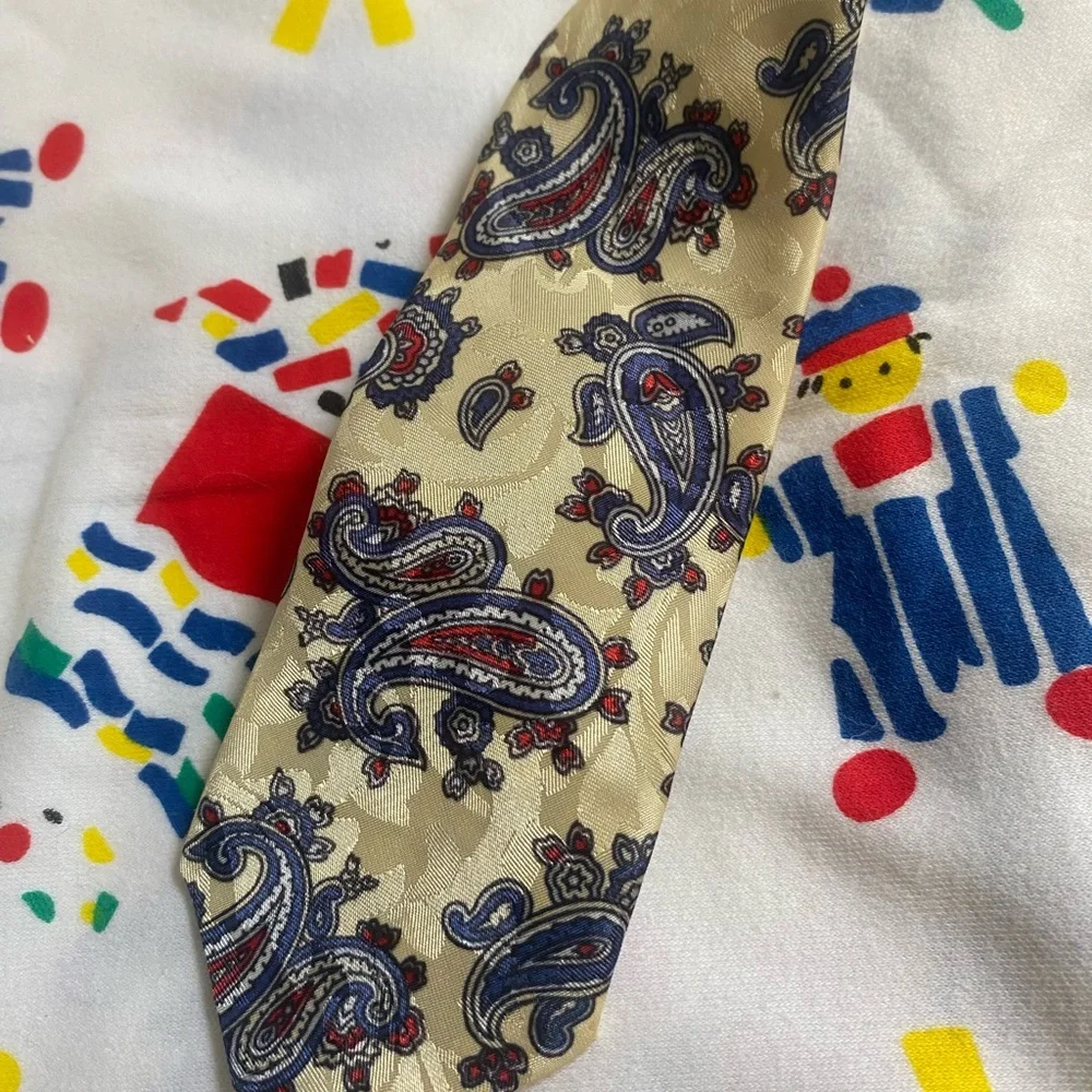 Small Little Kids Adjustable Paisley Patterned Tie